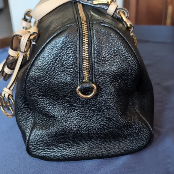 Michael Kors Black and Tan Leather Satchel - Picture 3 of 16
